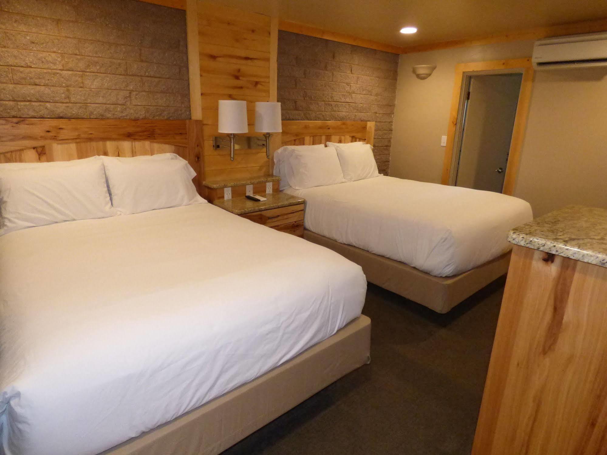 Canyon Lodge Motel Panguitch Exteriör bild